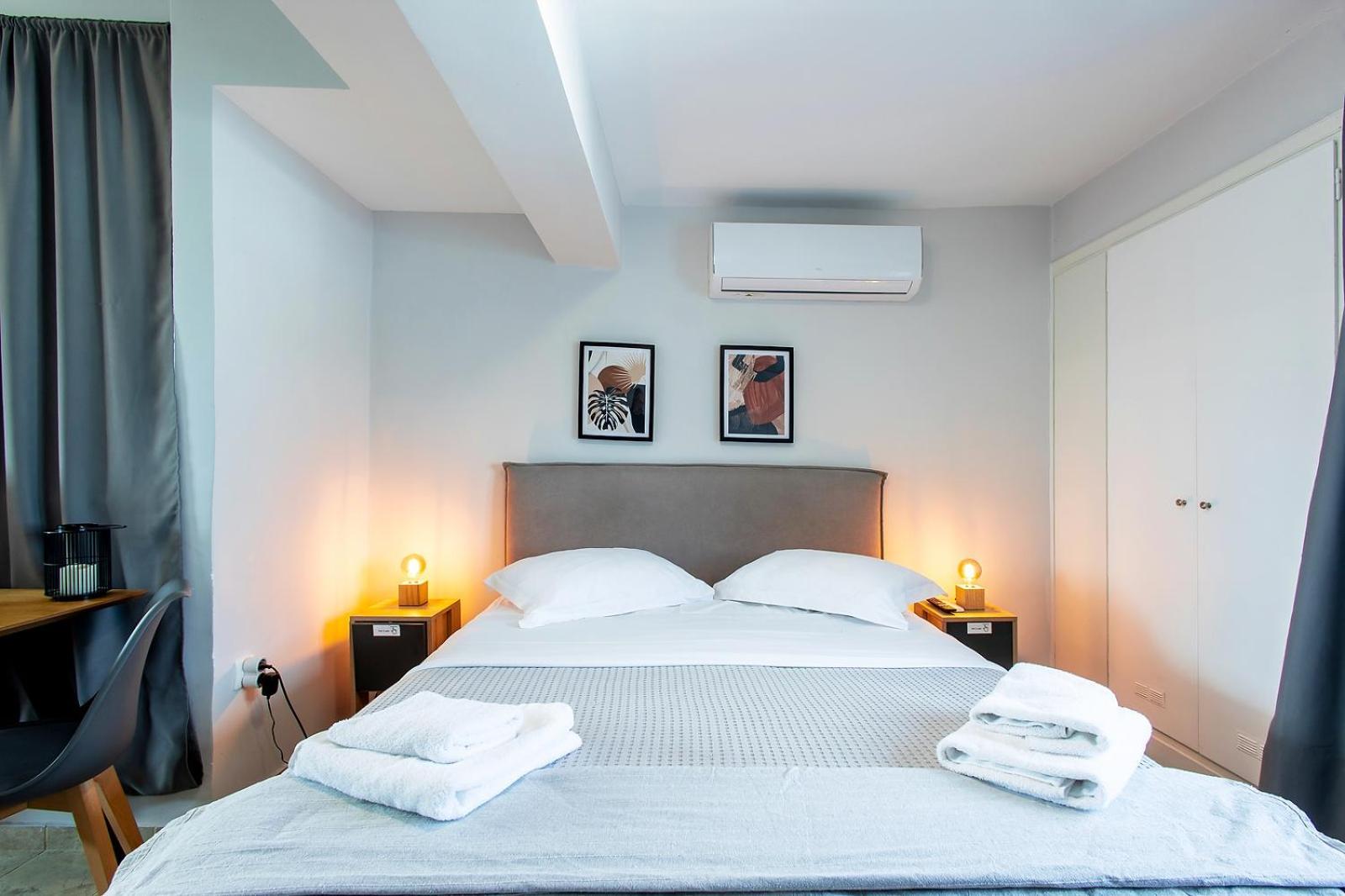 Aris123 By Smart Cozy Suites - Apartments In The Heart Of Athens - 5 Minutes From Metro - Available 24Hr Exterior foto